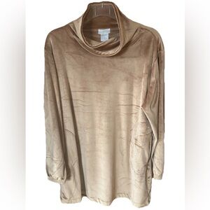 Softies Women's Lounge Top Ultra Soft Plush Velvet Pockets Sz 2XL-3X Beige Comfy